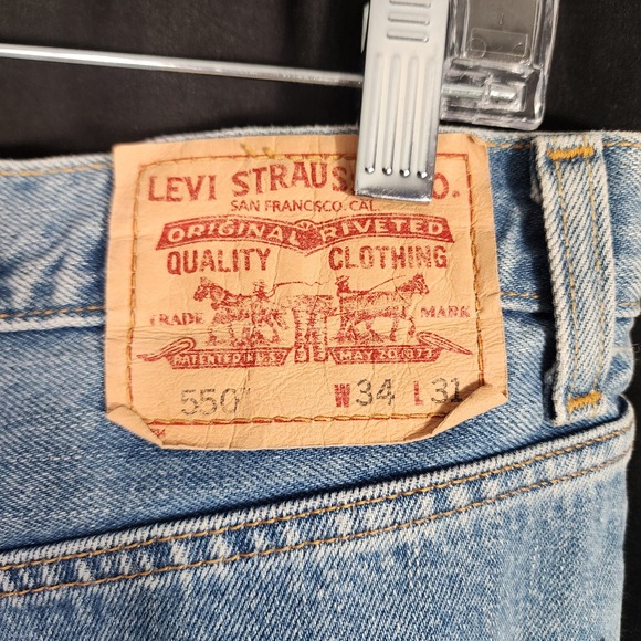 Vtg Levi Strauss 550 Relaxed Fit Jeans Mens 34x31 Light Wash Denim Straight Leg - Picture 8 of 8